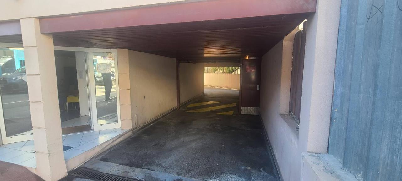Appart'Hotel Luxe Vieil Antibes 75 M2 Avec Parking Plages A Pieds Bagian luar foto